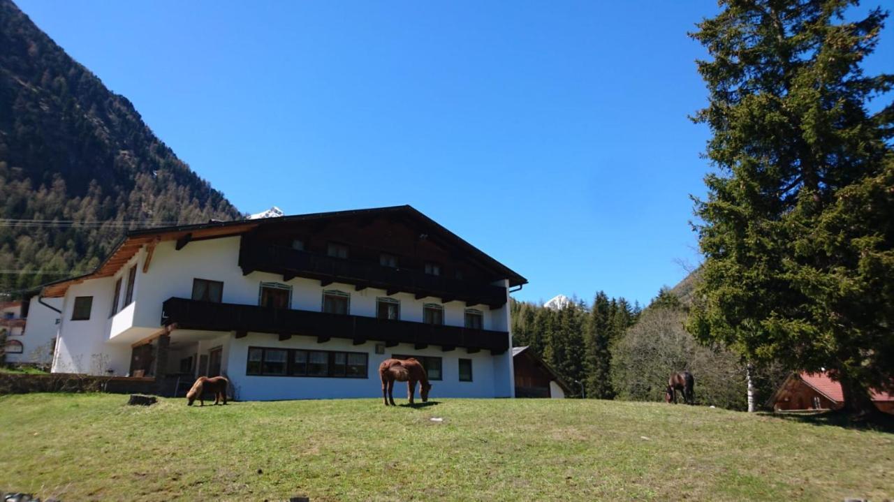 Pension Alpenrose Sankt Sigmund im Sellrain Экстерьер фото