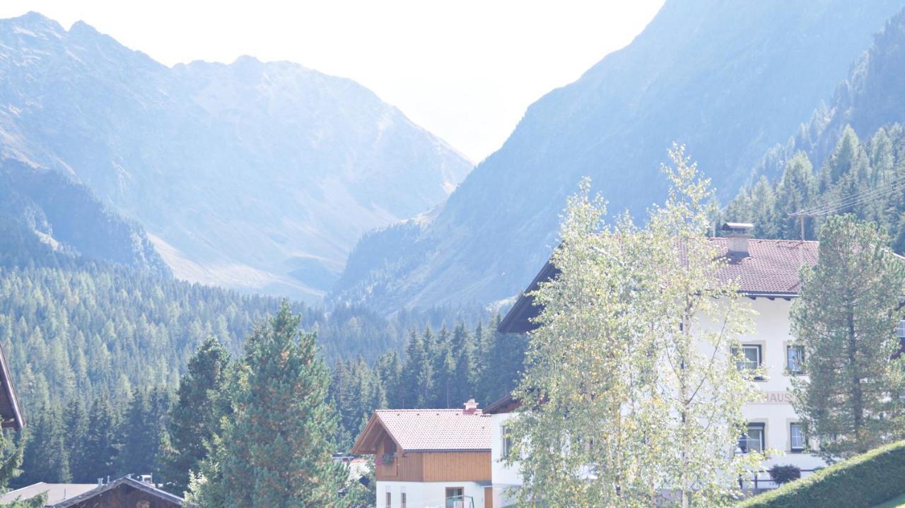 Pension Alpenrose Sankt Sigmund im Sellrain Экстерьер фото